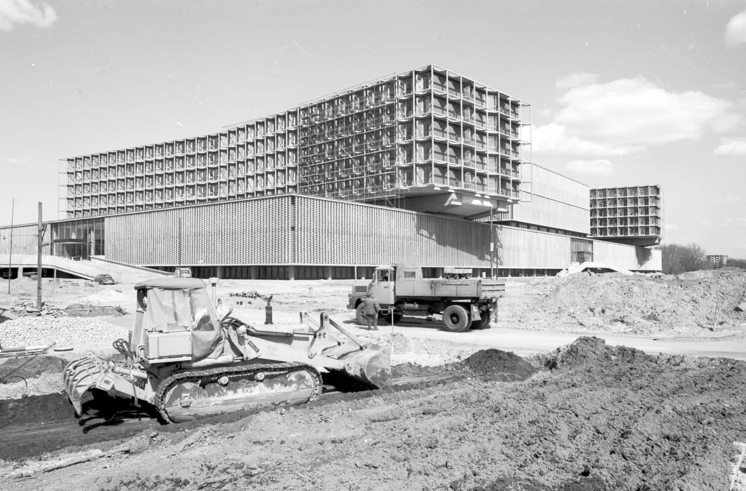 Blick auf die Baustelle kurz vor Eröffnung (um 1966/67)